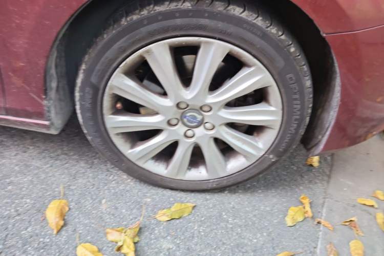 Used Volvo V40 2016 T3 Zhiyi Edition Right Front Wheel Hub