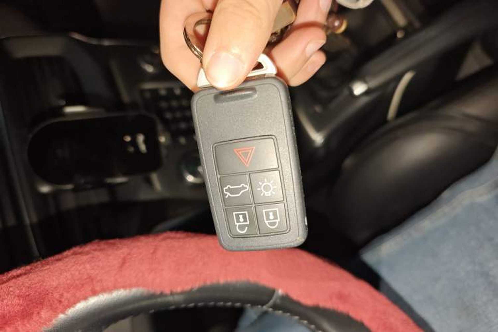 Used Volvo V40 2016 T3 Zhiyi Edition Vehicle Key