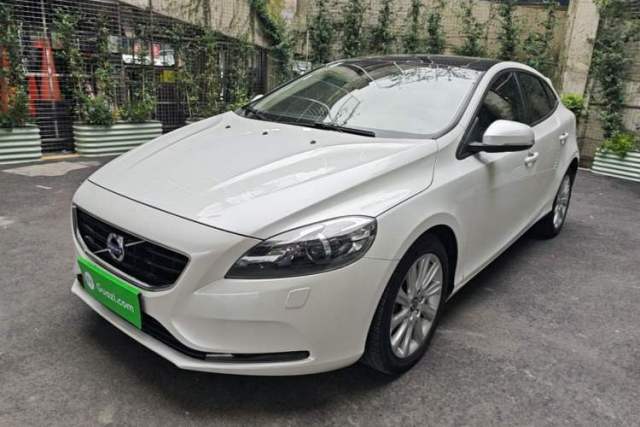 Used Volvo V40 2016 T3 Zhiyi Edition