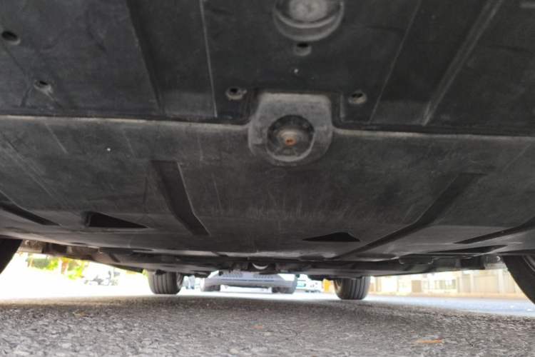 Used Volvo V40 2016 T3 Zhiyi Edition Chassis Front