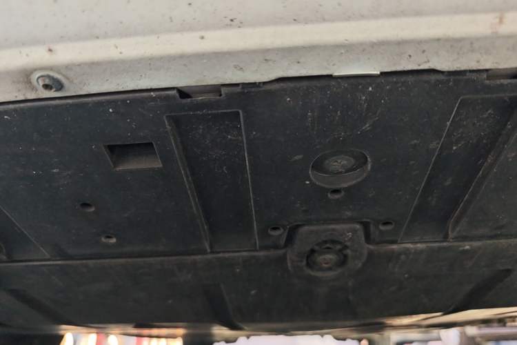 Used Volvo V40 2016 T3 Zhiyi Edition Chassis Front