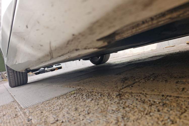 Used Volvo V40 2016 T3 Zhiyi Edition Chassis Front Right