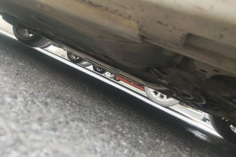 Used Volvo V40 2016 T4 Smart Luxury Edition Chassis Front Right