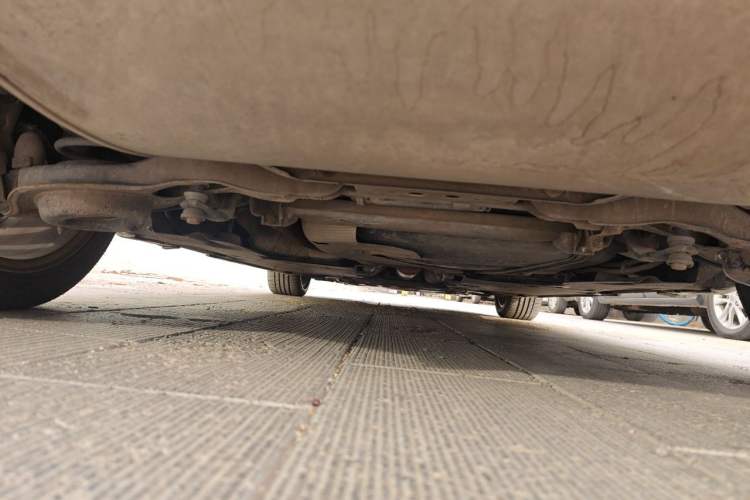 Used Volvo V40 2016 T3 Zhiyi Edition Chassis Rear