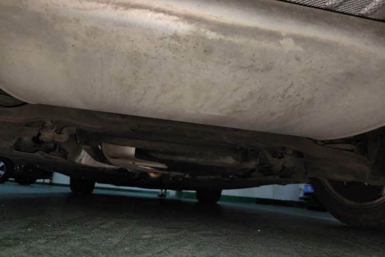 Used Volvo V40 2016 T3 Zhiyi Edition Chassis Rear