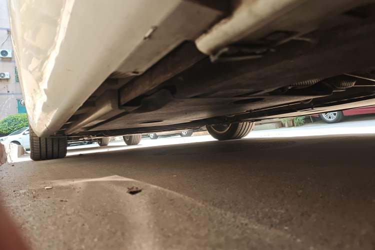 Used Volvo V40 2016 T3 Zhiyi Edition Chassis Rear Left