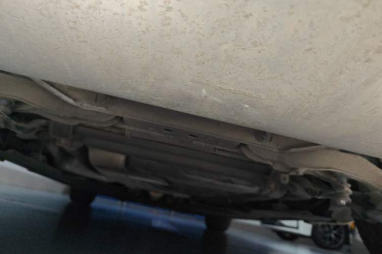 Used Volvo V40 2016 T3 Zhiyi Edition Chassis Rear