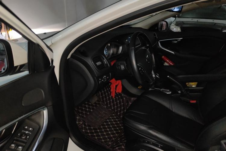 Used Volvo V40 2016 T3 Zhiyi Edition Driver Seat