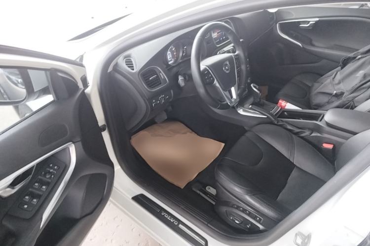 Used Volvo V40 2016 T3 Zhiyi Edition Driver Seat