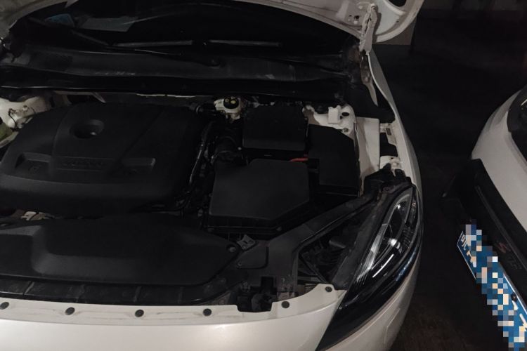 Used Volvo V40 2016 T3 Zhiyi Edition Engine Bay Left