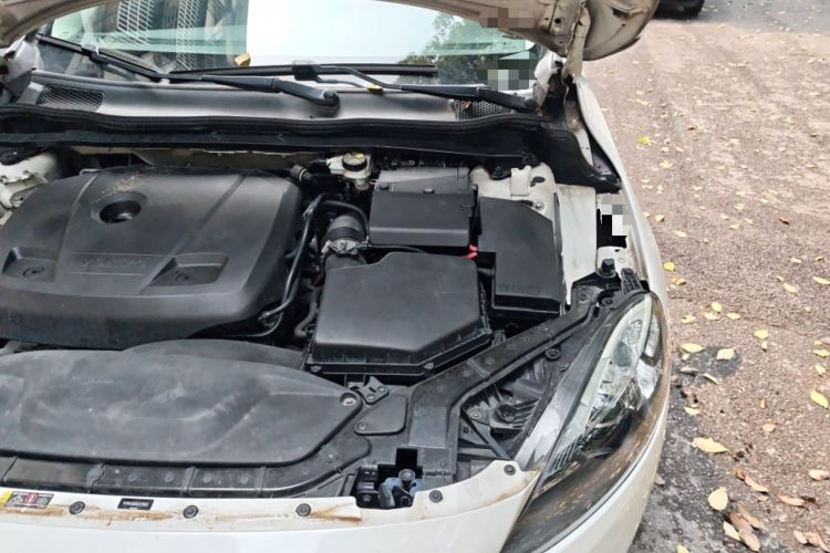 Used Volvo V40 2016 T3 Zhiyi Edition Engine Bay Left