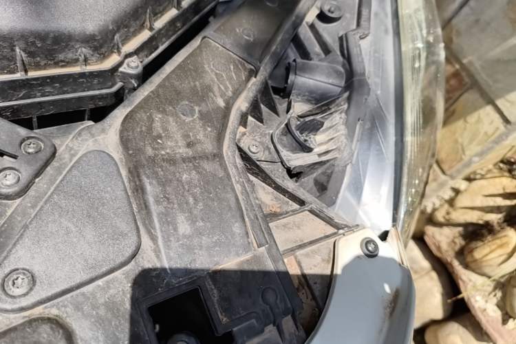Used Volvo V40 2016 T3 Zhiyi Edition Engine Bay Left