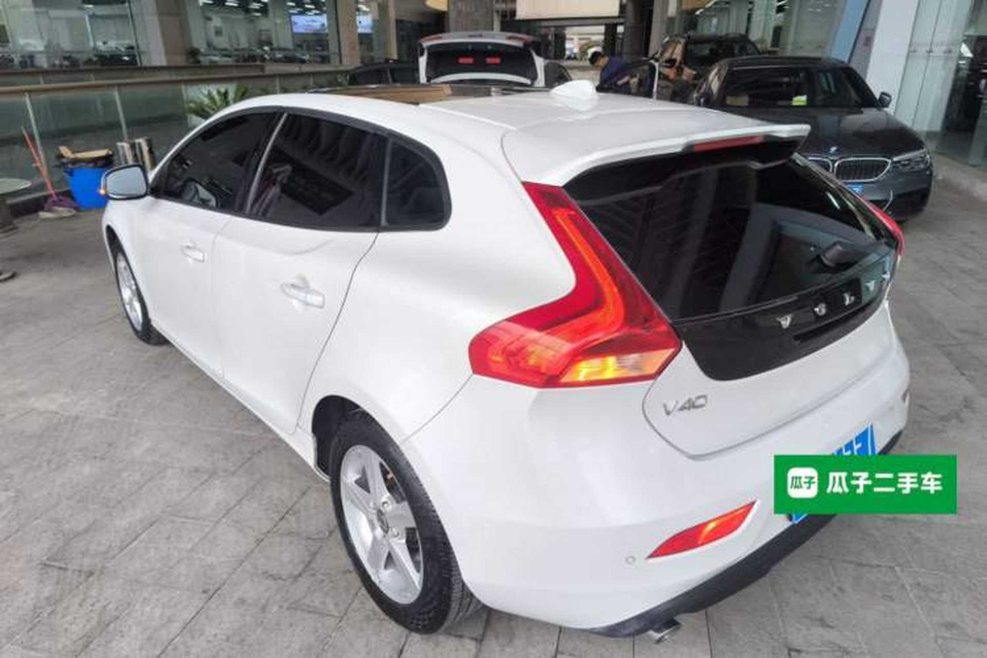 Used Volvo V40 2016 T3 Zhiyi Edition Exterior 2