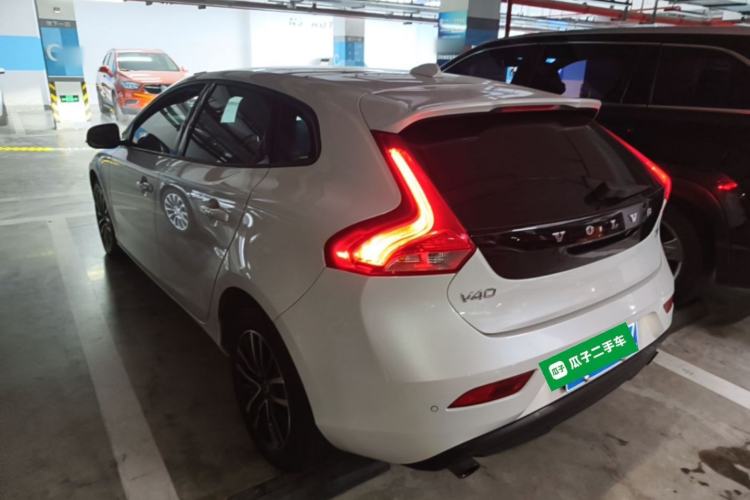 Used Volvo V40 2016 T3 Zhiyi Edition Exterior 2