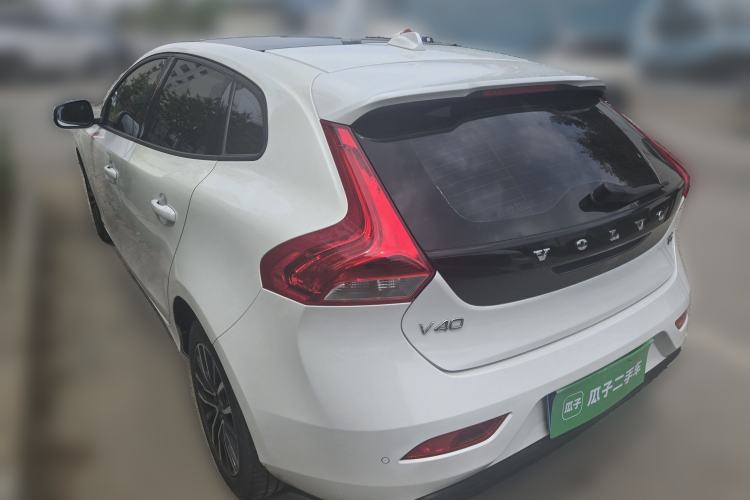 Used Volvo V40 2016 T3 Zhiyi Edition Exterior 3