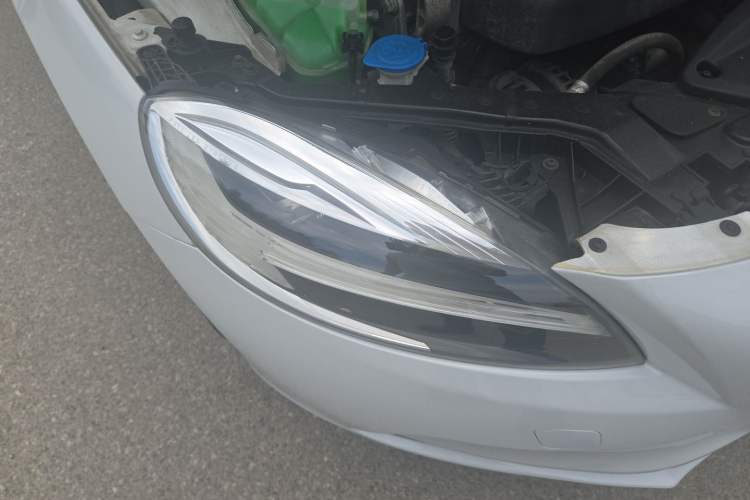 Used Volvo V40 2016 T3 Zhiyi Edition Exterior 6