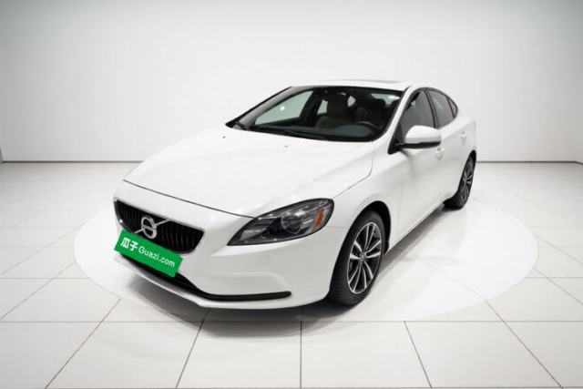 Used Volvo V40 2016 T3 Zhiyi Edition