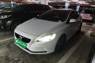 Used Volvo V40 2016 T3 Zhiyi Edition