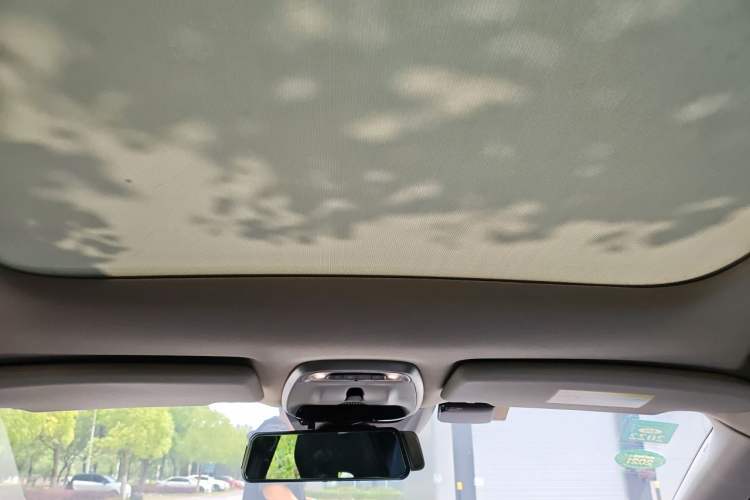 Used Volvo V40 2016 T3 Zhiyi Edition Headliner