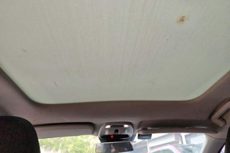 Used Volvo V40 2016 T3 Zhiyi Edition Headliner