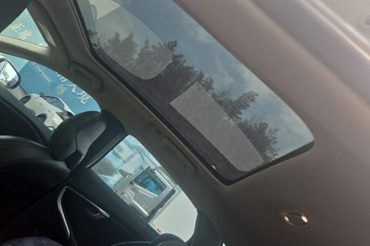 Used Volvo V40 2016 T3 Zhiyi Edition Headliner