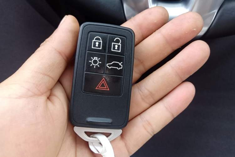Used Volvo V40 2016 T3 Zhiyi Edition Interior 1
