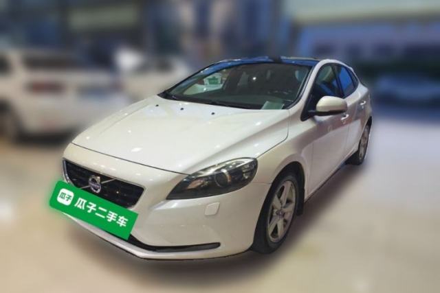 Used Volvo V40 2016 T3 Zhiyi Edition