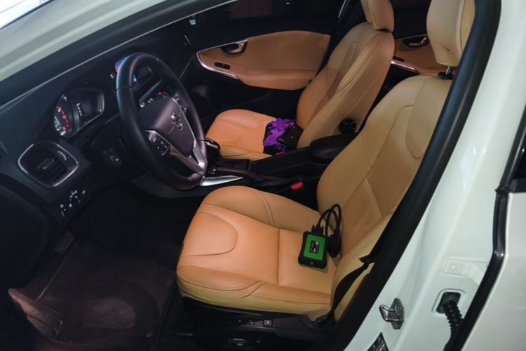 Used Volvo V40 2016 T3 Zhiyi Edition Left Front Seat