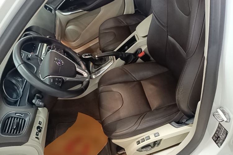 Used Volvo V40 2016 T3 Zhiyi Edition Left Front Seat