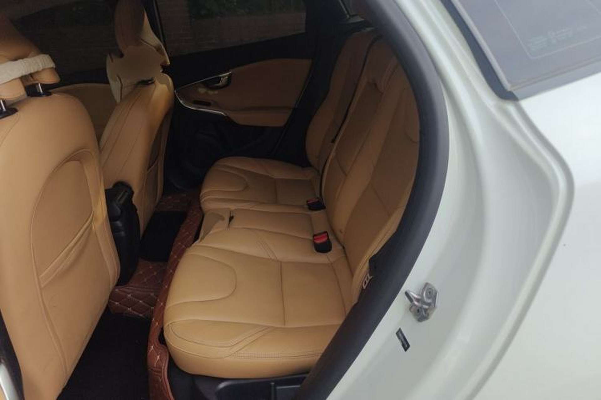 Used Volvo V40 2016 T3 Zhiyi Edition Left Rear Seat