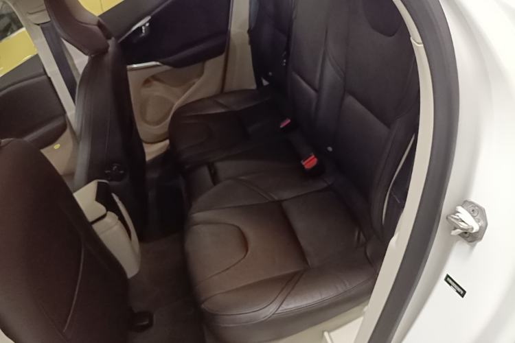 Used Volvo V40 2016 T3 Zhiyi Edition Left Rear Seat
