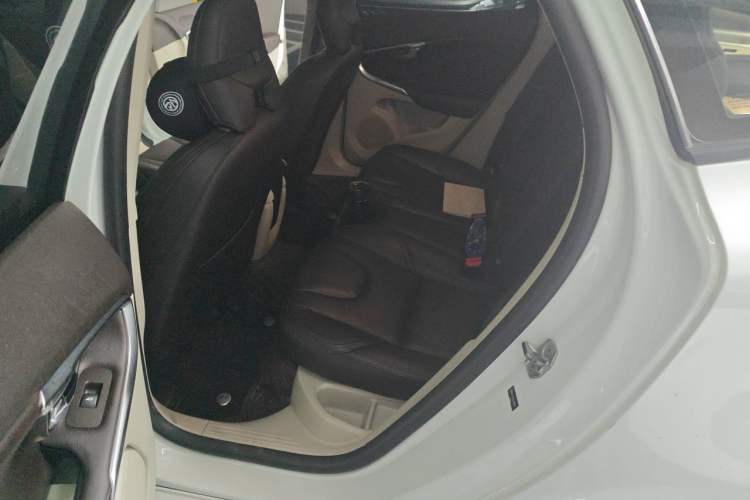 Used Volvo V40 2016 T3 Zhiyi Edition Left Rear Seat