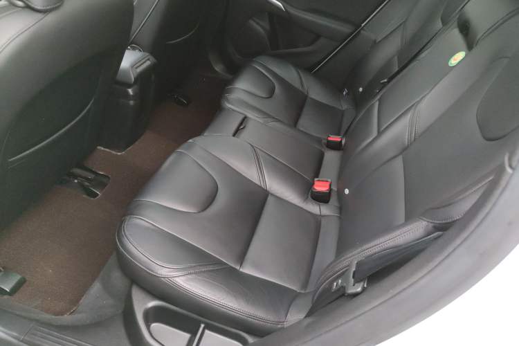Used Volvo V40 2016 T3 Zhiyi Edition Left Rear Seat