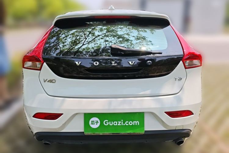 Used Volvo V40 2016 T3 Zhiyi Edition Rear