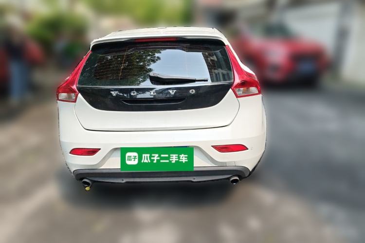 Used Volvo V40 2016 T3 Zhiyi Edition Rear