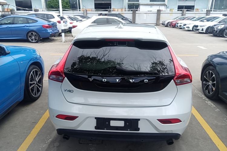 Used Volvo V40 2016 T3 Zhiyi Edition Rear