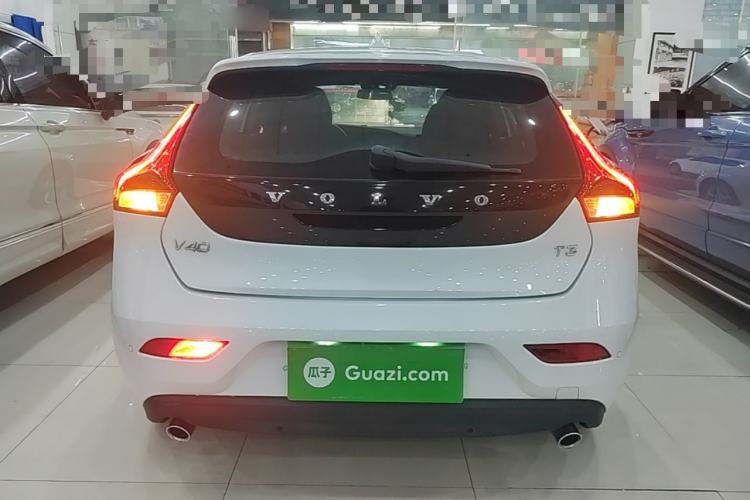Used Volvo V40 2016 T3 Zhiyi Edition Rear