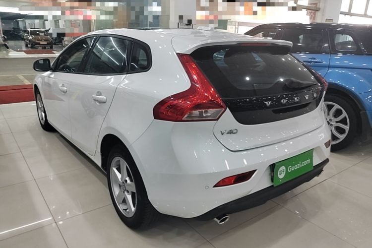 Used Volvo V40 2016 T3 Zhiyi Edition Rear Left 45 Deg