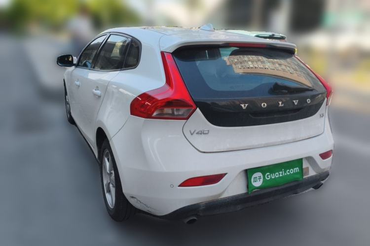Used Volvo V40 2016 T3 Zhiyi Edition Rear Left 45 Deg