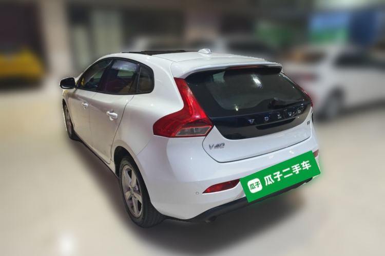 Used Volvo V40 2016 T3 Zhiyi Edition Rear Left 45 Deg