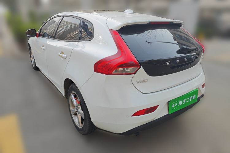Used Volvo V40 2016 T3 Zhiyi Edition Rear Left 45 Deg