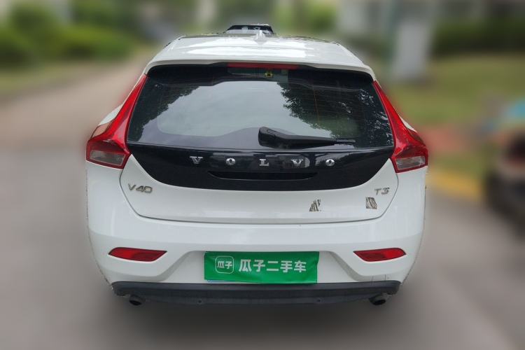 Used Volvo V40 2016 T3 Zhiyi Edition Rear