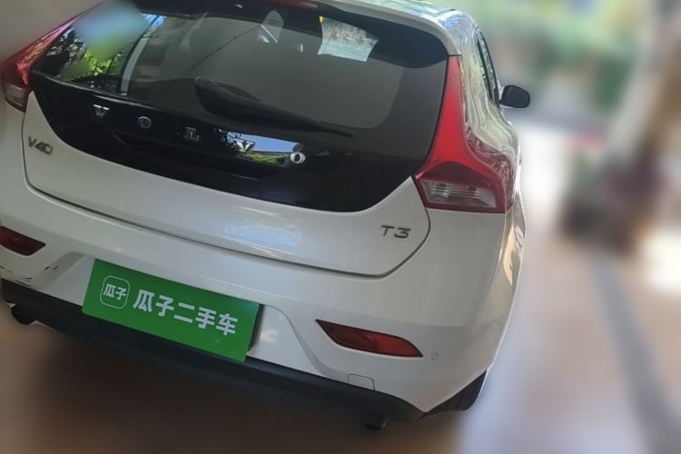 Used Volvo V40 2016 T3 Zhiyi Edition Rear Right 45 Deg
