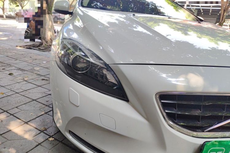 Used Volvo V40 2016 T3 Zhiyi Edition Right Front Headlight