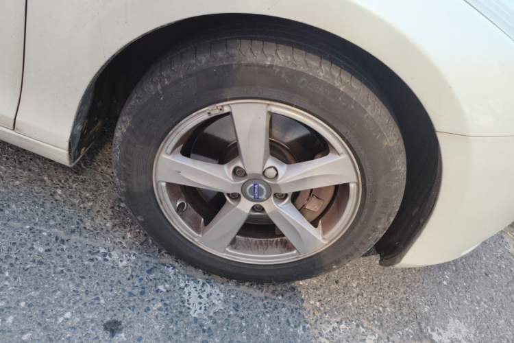 Used Volvo V40 2016 T3 Zhiyi Edition Right Front Wheel Hub
