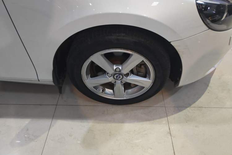Used Volvo V40 2016 T3 Zhiyi Edition Right Front Wheel Hub
