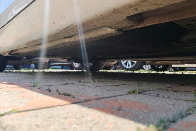 Used Volvo V40 2016 T4 Smart Luxury Edition Right Side Sill