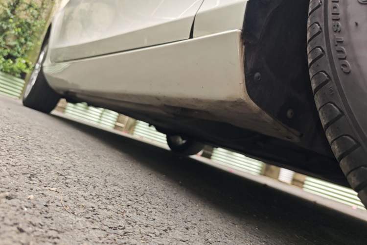 Used Volvo V40 2016 T3 Zhiyi Edition Right Side Sill