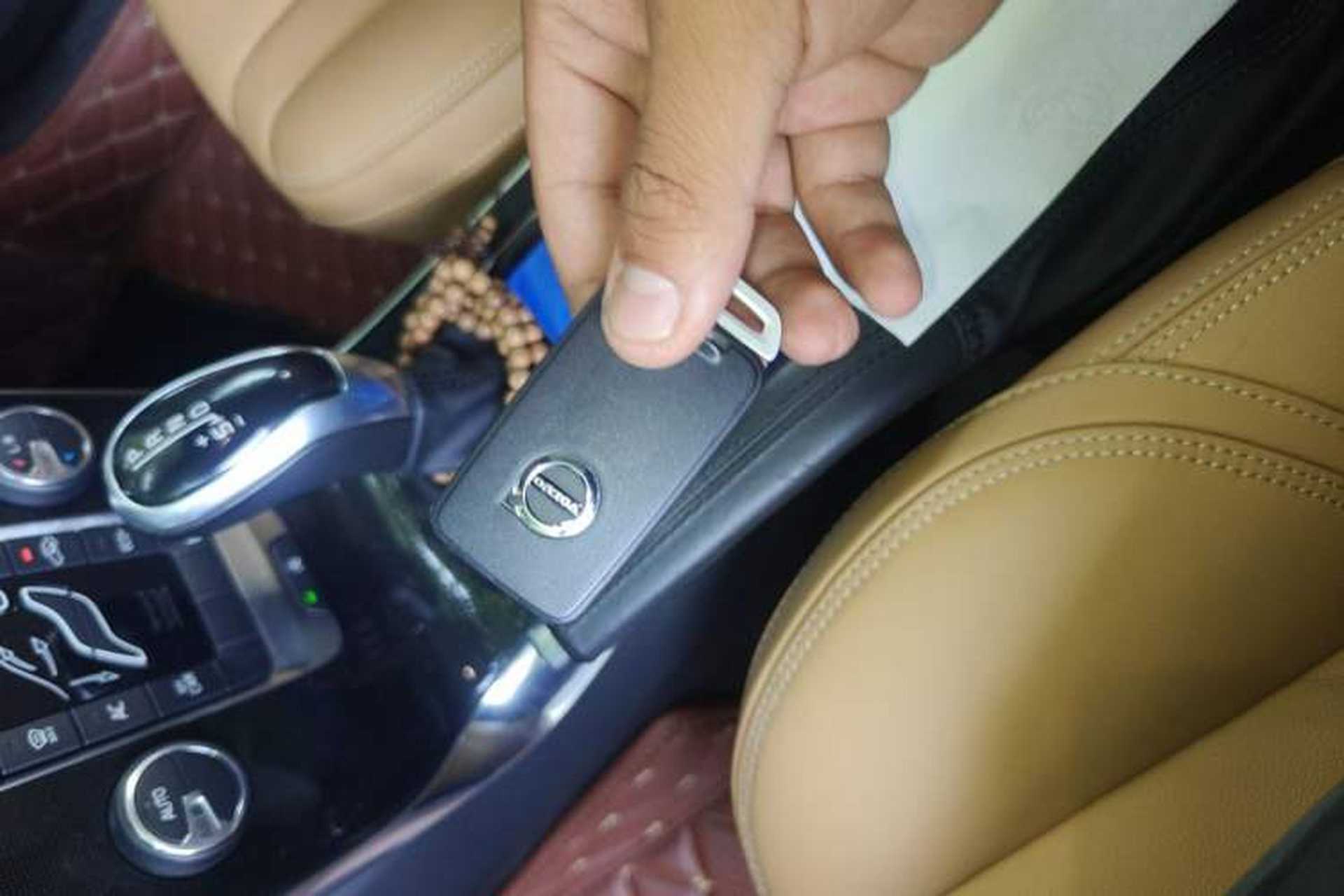 Used Volvo V40 2016 T3 Zhiyi Edition Vehicle Key