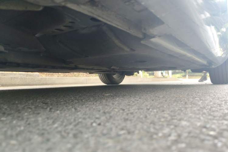 Used Volvo V40 2017 T3 Zhiyi Edition Chassis Front Left